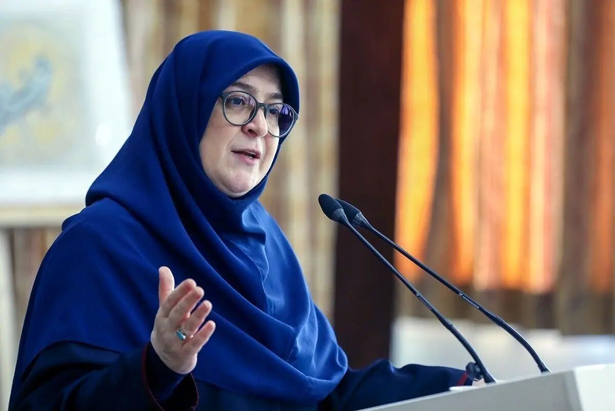 توضیح مهاجرانی درباره زمان افزایش رقم کالابرگ و اعلام وزرای پیشنهادی دفاع و اطلاعات