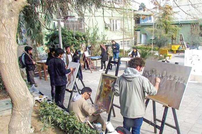مدارس نیمهتمام، کمبود تجهیزات و تاخیر در توزیع برخی کتب؛ چالشهای آموزش و پرورش زنجان
