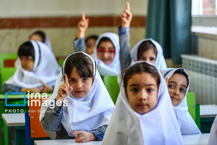 یک میلیون و ۱۵۴ هزار کودک ۶ ساله به کلاس اول؛ هیچ کلاس درسی در مهرماه خالی از معلم نیست
