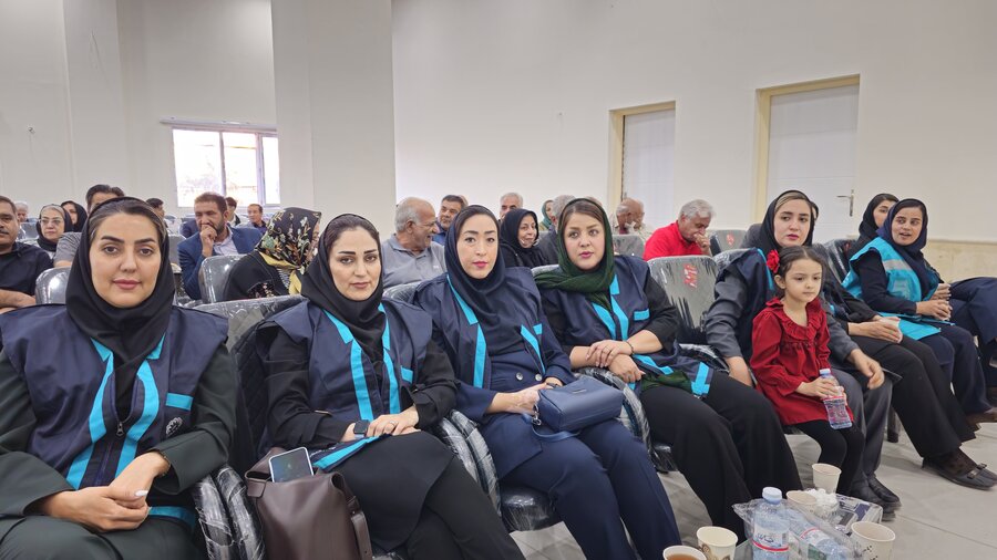 
جشن بزرگ «طلایه‌داران زندگی» به مناسبت روز جهانی سالمند در زاهدان 
