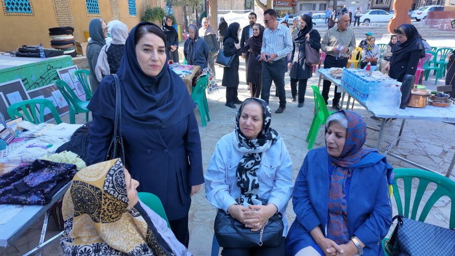 گردهمایی بزرگداشت مقام سالمند در سنندج برگزار شد