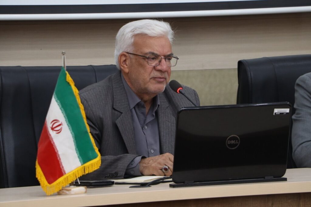 بازنشستگان فرهنگی کرمان حق بیمه از ۲۰۴ به ۸۰۰ هزار تومان رسید