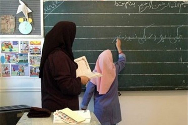 جبران کمبود ۱۵۰۰ معلم در بوشهر آغاز سال تحصیلی با امید