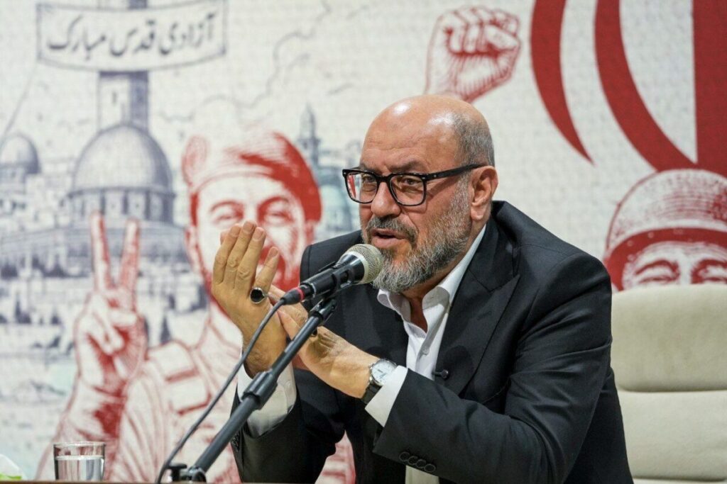 حسین دهقان