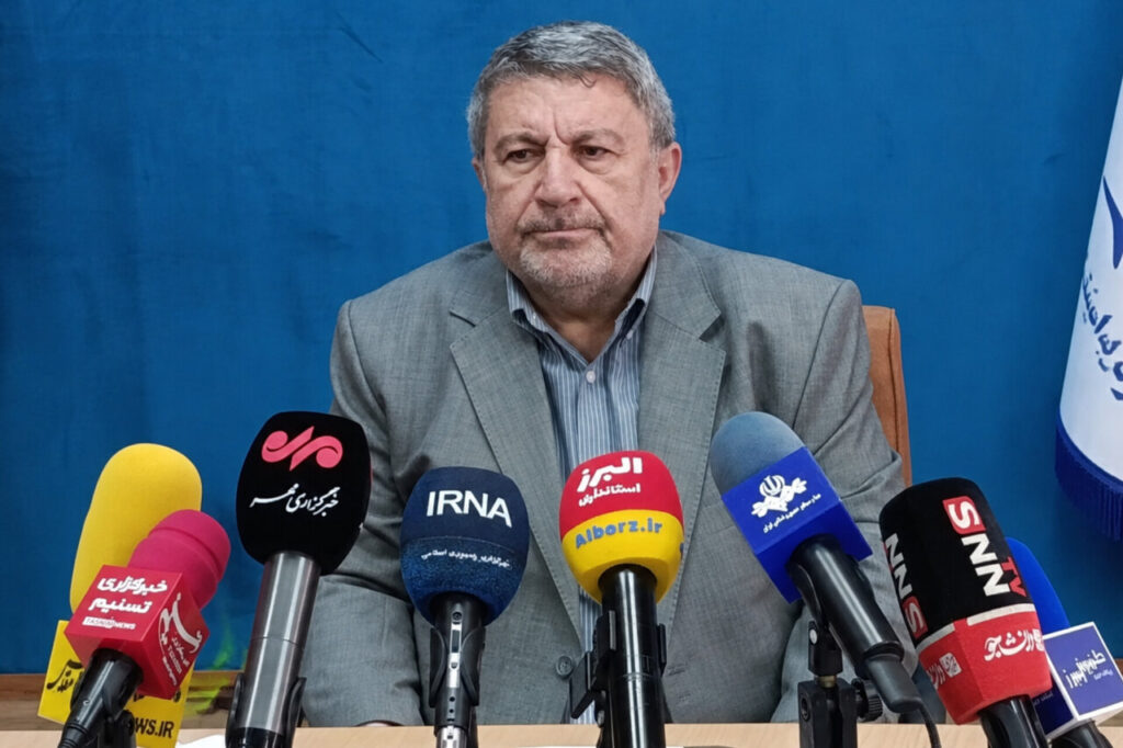 حضرتی رهبری باتجربه کلید عبور از بحران های کشور