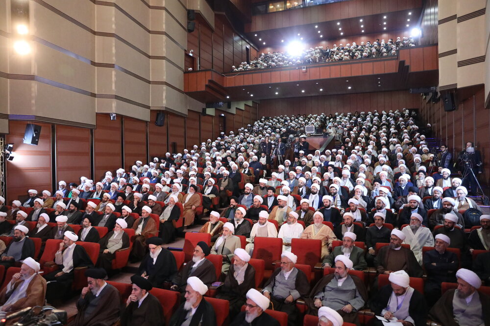 خونخواهی شهدای جبهه مقاومت عزم نمایندگان ولی فقیه ادامه دارد