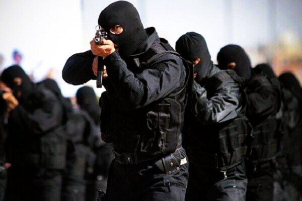 درگیری مسلحانه در ایرانشهر سارقین در محاصره پلیس گرفتار شدند