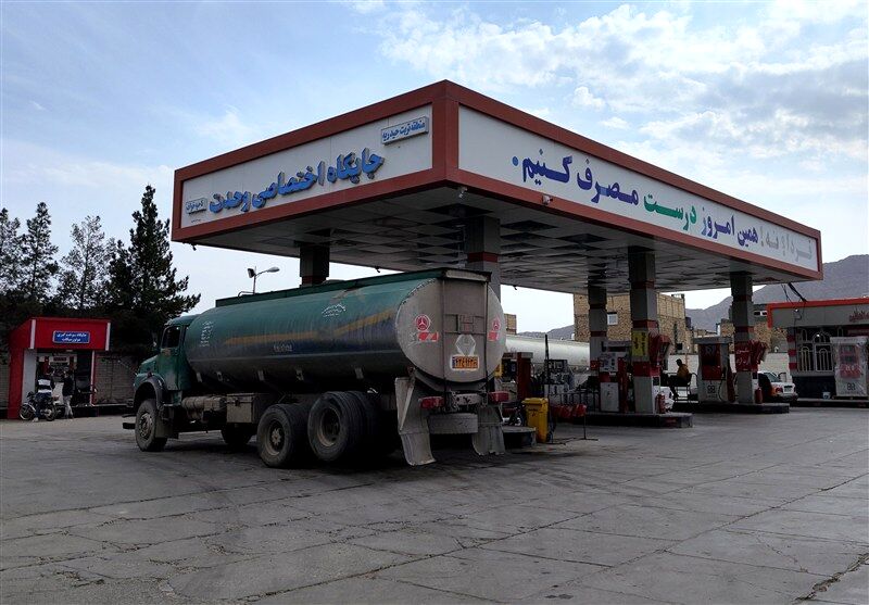 دولت طرح جدید شناسه دار کردن کارت سوخت آزاد را آغاز کرد