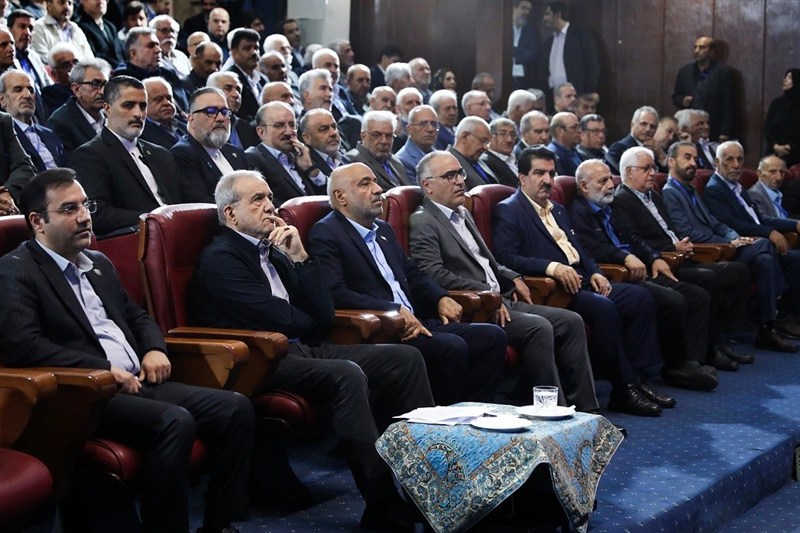 رونمایی از طرح ملی زرین تأمین بانک رفاه با حضور رئیس جمهور