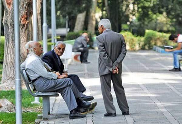 سرپرست تأمین اجتماعی معوقات بازنشستگان تا آبان پرداخت می شود