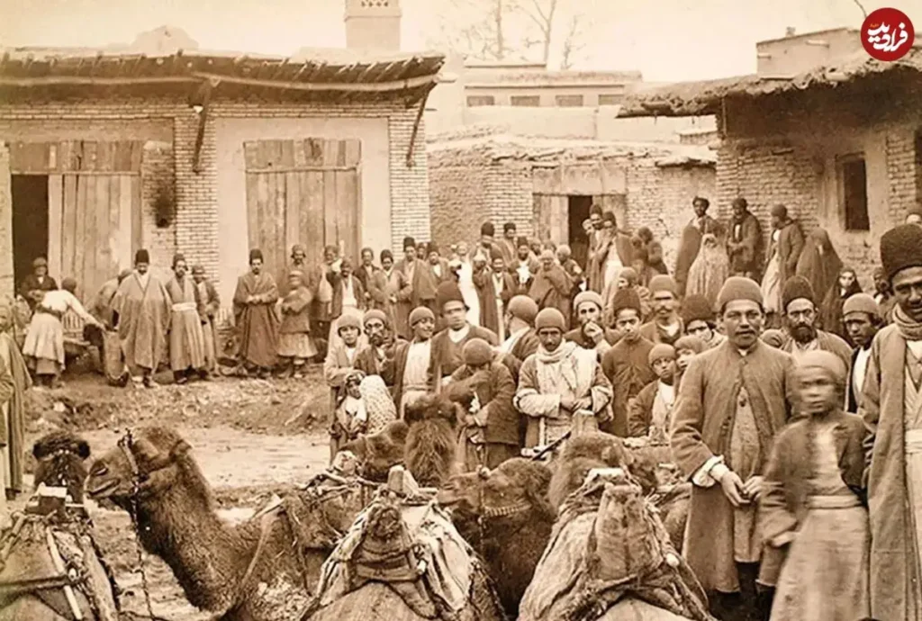 سفر به گذشته تحصن مشروطه خواهان در کارت پستالی تاریخی