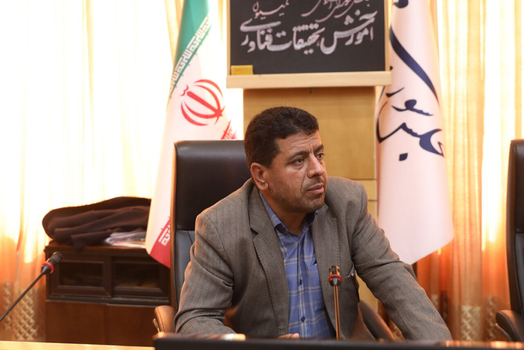فاصله نگران کننده درآمد و هزینه ها ضرورت بازنگری در حقوق ها