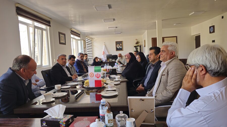 مدیرکل بهزیستی بهره گیری از تجربیات بازنشستگان در خدمات بهزیستی ضروری است