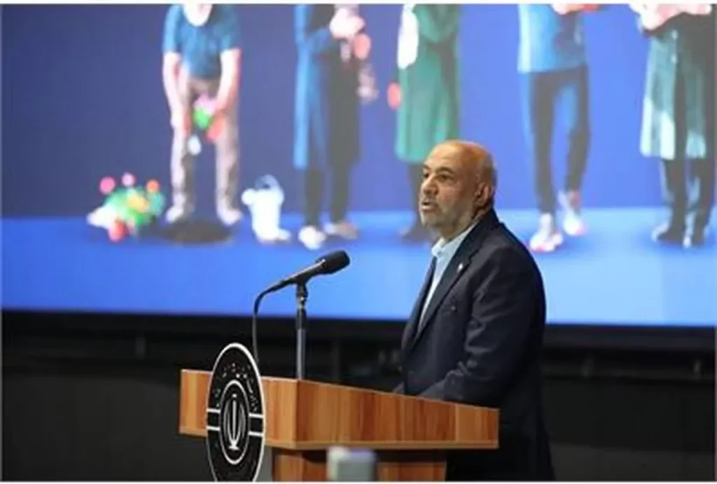 مستمری بازنشستگان کفاف زندگی را نمی دهد
