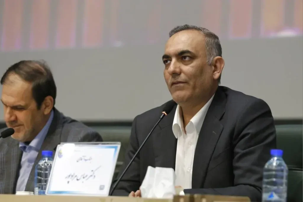 معاون بانک مرکزی مشکلات شبکه بانکی نیازمند سخت گیری بیشتر است