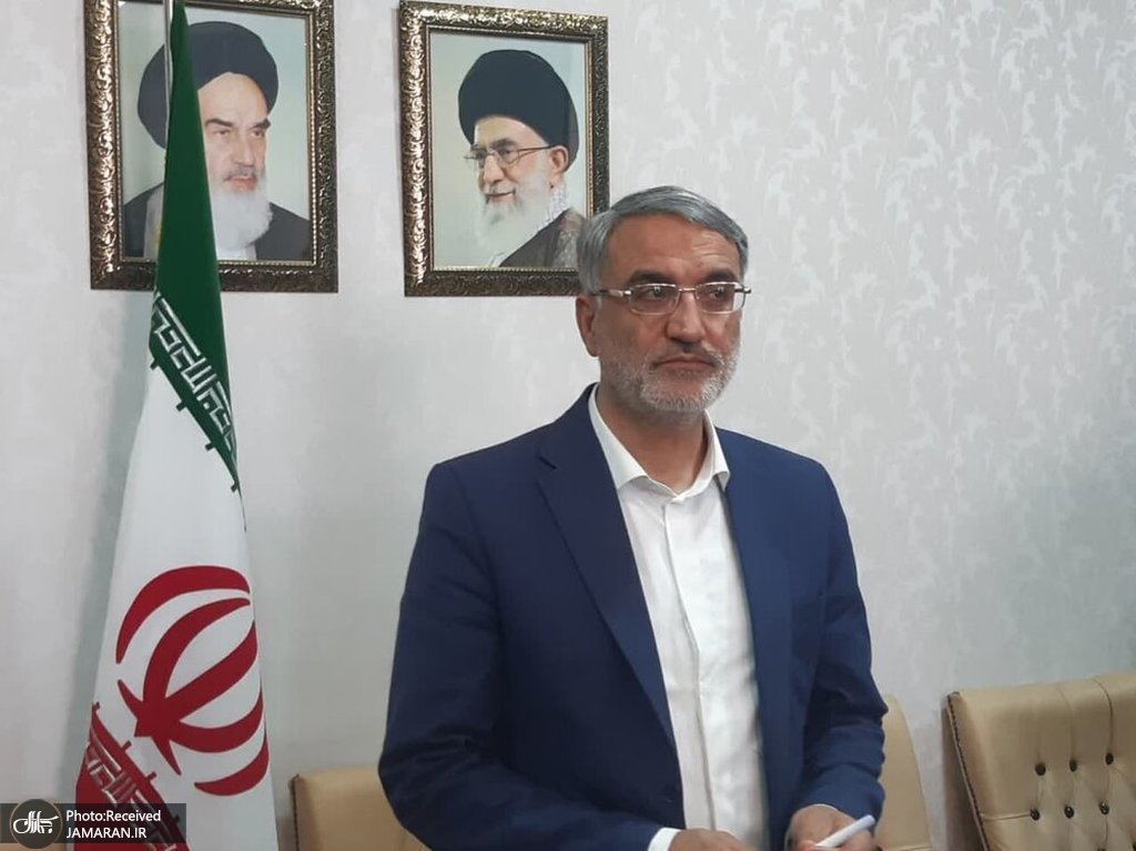 معینی آرانی تنها راه نجات کشور ایستادگی و انسجام ملی است