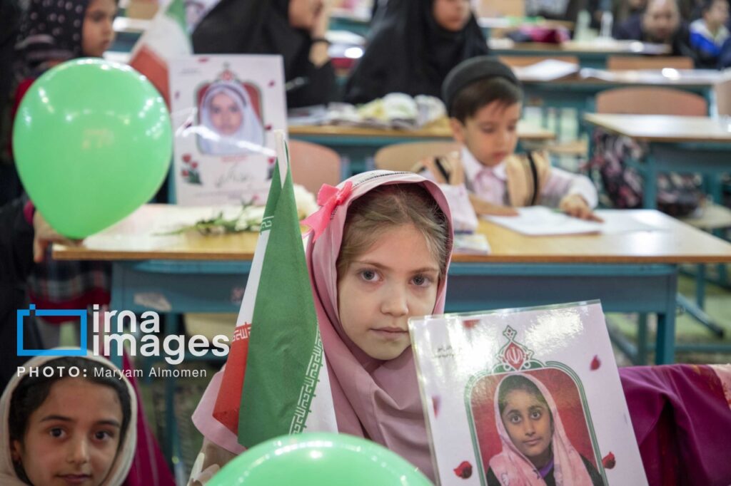 مهر امسال یاد و خاطره دانش آموزان شهید میناب در کلاس های درس زنده می شود