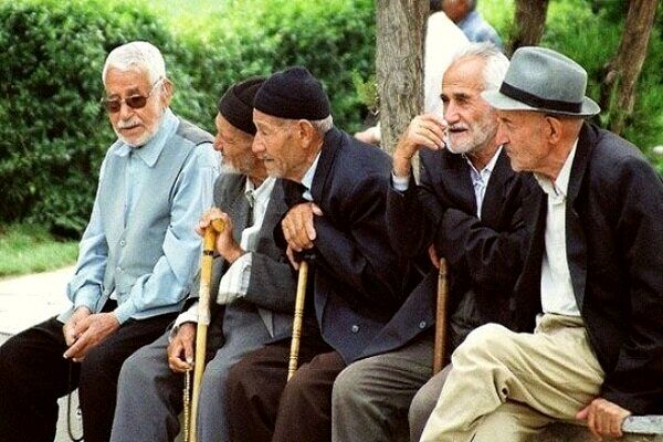 وام ۶۰ میلیون تومانی بازنشستگان شیوه های جدید ثبت نام و انتقادات