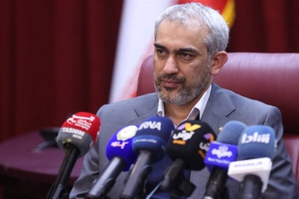 وزیر اقتصاد واگذاری سهام عدالت جدید به دلیل اختلاف نظرها متوقف شد