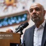 وزیر کار تداوم مصرف انرژی فعلی کارخانه ها را به تعطیلی می کشاند