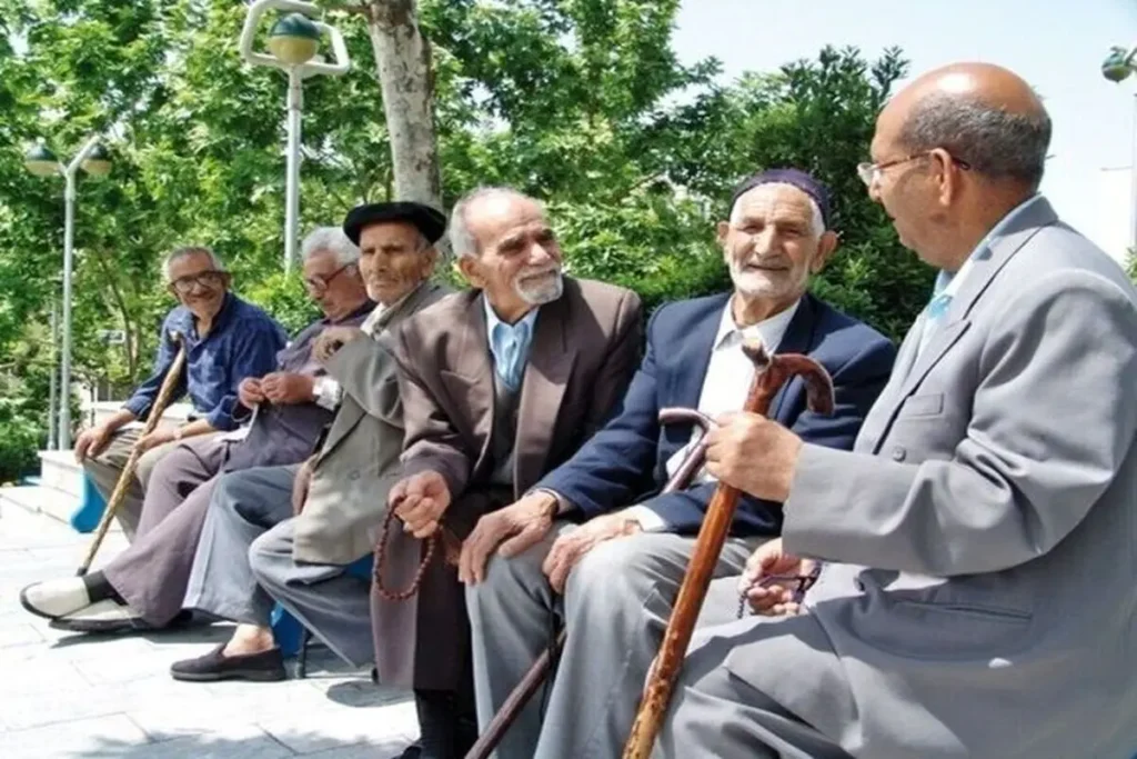 پرداخت معوقات فروردین ماه به ۵ میلیون بازنشسته تأمین اجتماعی انجام شد