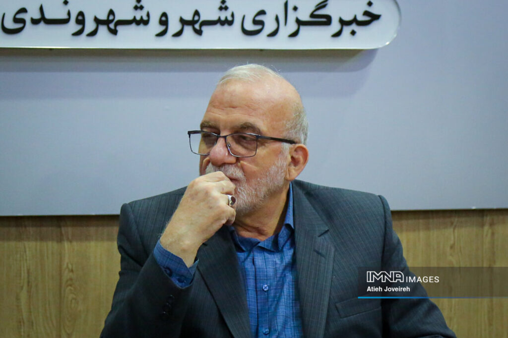 چالش های ۱۲ ساله اجرای سیاست های اقتصاد مقاومتی در گفت وگو با حمیدرضا فولادگر