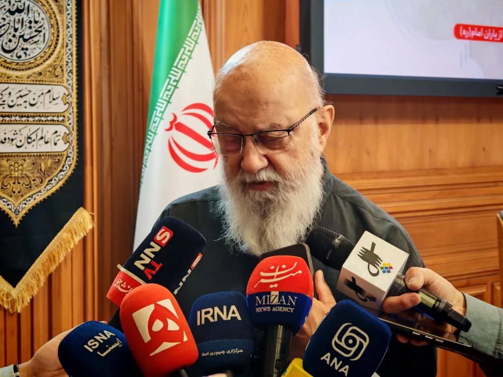 چمران انتخابات شوراها قانونی است و شفافیت در تراکم فروشی