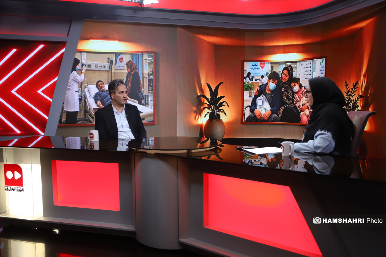 سرماخوردگی هم میلیونی شد! | چرا بیمه‌ها حریف گرانی دارو و درمان نیستند؟‌