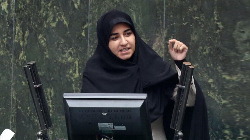 چرا برخی به‌دنبال کسب سود بیشتر به قیمت جان مردم هستند؟/ عضو کمیسیون امنیت: این هواپیماها باید تا رفع نقص فنی از چرخه خارج شوند