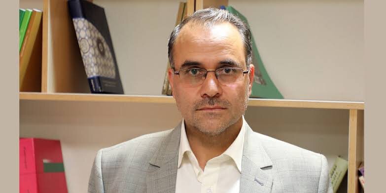 رئیس اتحادیه نانوایان سنگک تهران: فروش کیلویی نان بهتنهایی تخلفات را مهار نمیکند / احتمال تاثیر منفی اجرای طرح بر کیفیت سنگک