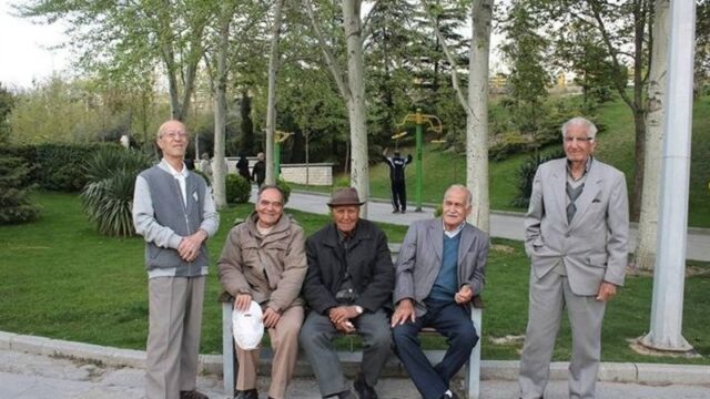 آغاز پرداخت معوقات اردیبهشت بازنشستگان از ۶ آبان