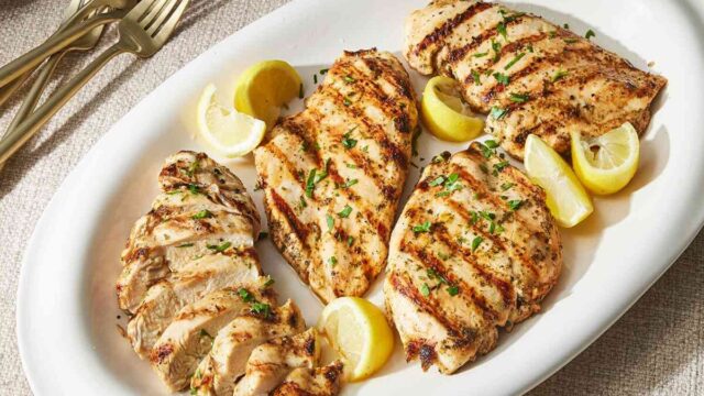 آموزش آشپزی طرز تهیه استیک مرغ گریل آبدار و خوش طعم