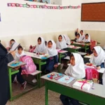 آموزش حضوری مدارس ادامه دارد تصمیم گیری بر اساس وضعیت مناطق