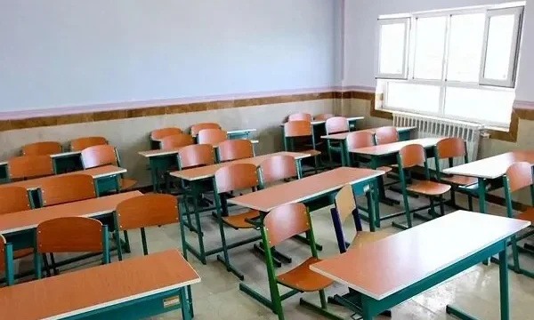 اختیارات مدارس در آیین نامه جدید افزایش می یابد درآمدزایی هنرستان ها با ضوابط قانونی امکان پذیر می شود