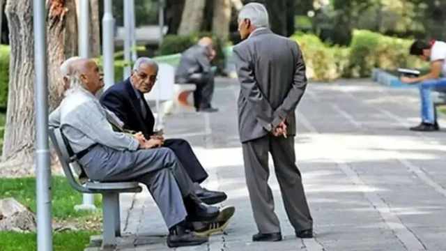 بازنشستگان تأمین اجتماعی حقوق مهرماه واریز نشد