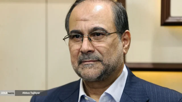 بازنگری دوباره نقشه جامع علمی کشور بر اساس پیام رهبر انقلاب سرمایه گذاری در علم و فناوری کافی نیست