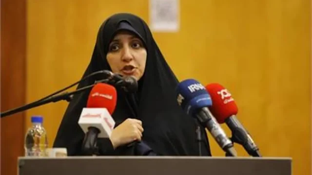 بیش از ۷۰ درصد حاضران در میدان زنان هستند