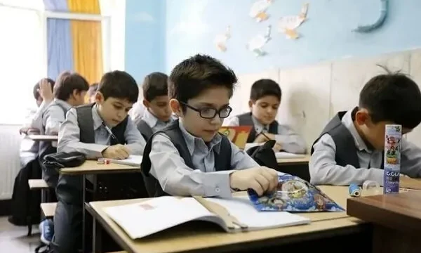 تأکید آموزش وپرورش بر حضوری بودن کلاس ها در مدارس