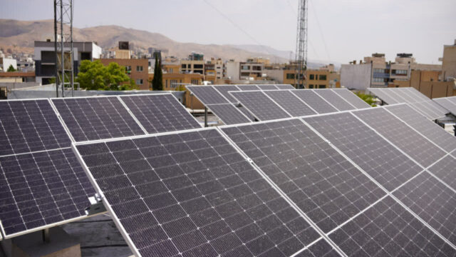 تاریخچه رشد انرژی خورشیدی در ایران از تردید تا موفقیت