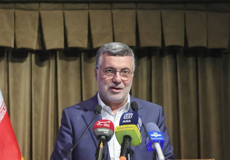 تذکر جهانگیری به ظفرقندی برخورد جدی با پزشکان متخلف الزامی است