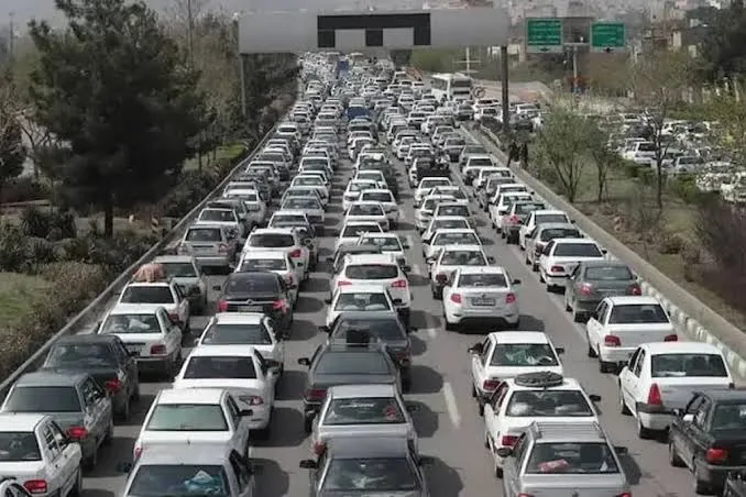 ترافیک نیمه سنگین در محورهای پرتردد کشور