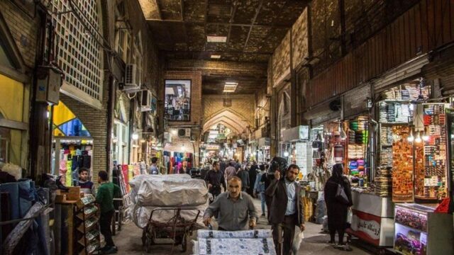تشکیل شورای جنگ اقتصادی در ایران به منظور مقابله با تحریم ها