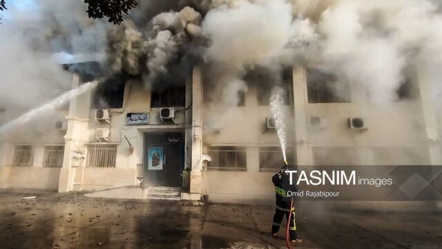 تصاویر خسارت آتش سوزی مرکز بهداشت شهرستان رودسر گیلان