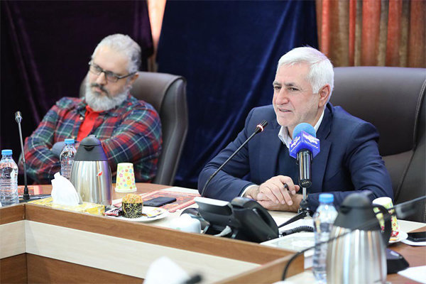تقویت کانون های عرضه صنایع دستی راهبردی برای حمایت از تولیدکنندگان