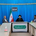 توسعه علم و صنعت کلید استقلال کشور به گفته نماینده ولی فقیه