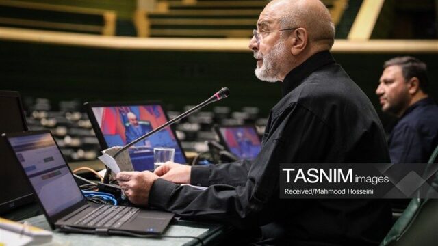 جلسه مجلس بازگشت به بهارستان و شعار مرگ بر آمریکا