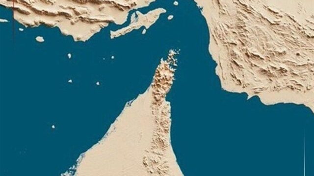 حمله به نفتکش در تنگه هرمز جزئیات تازه از حادثه خطرناک