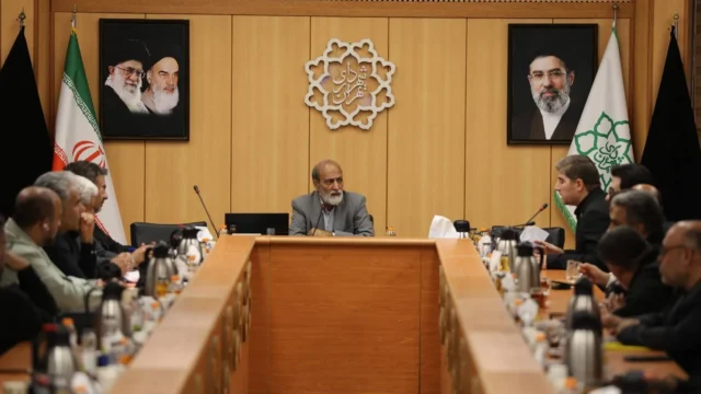 خروجی اقدامات مدیریت شهری از طریق شهردران نواحی به مردم منتقل می شود