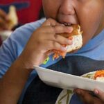 خوردن خوراکی در اواخر شب برای کبد خطرناک است