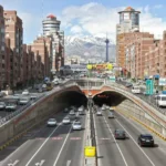 خیابان های تهران در پنجشنبه ای دیگر تردد آرام و روان را تجربه می کند